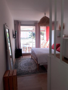 AGREABLE STUDIO VUE PORT AU CAP D'AGDE
